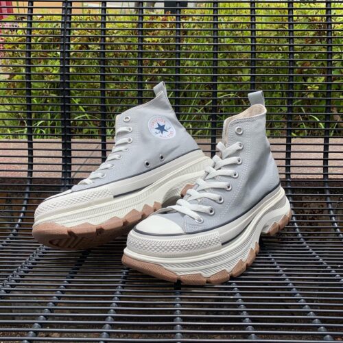 . New arrival... . . 【CONVERSE】 AS (R) TREKWAVE HI ICE GRAY ¥13,200- . . @abc_mart_japan @abcmart_grandstage