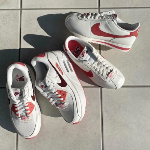 . New Arrival... . . 【NIKE】 W AIRMAX 90 LV8 SE FZ5164 133SAIL/DKTMRD ¥17,930- . W CORTEZ SE FZ5167 133SAIL/ADOBE ¥12,430- . . @abc_mart_japan @abcmart_grandstage