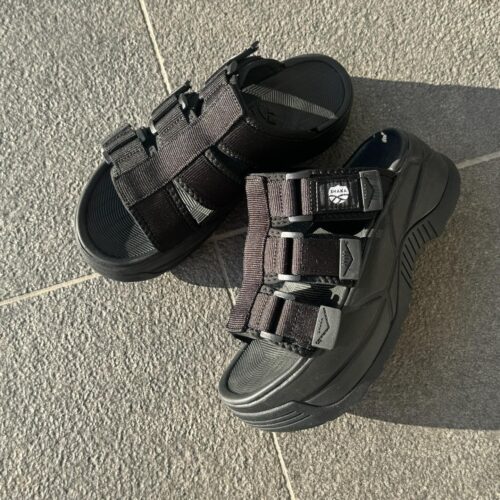 . New Arrival... . . 【SHAKA】 NEO RALLY SLIDE CHUNKY BLACK ¥15,400- . . @abc_mart_japan @abcmart_grandstage
