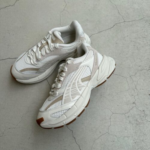 . New Arrival... . . 【PUMA】 W VELOPHASIS SURREALC 01FROSTED IVORY ¥17,600- . . @abc_mart_japan
