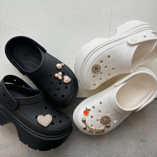 . Recommend... . . 【CROCS】 STOMP CLOG Black Chalk ¥10,450- . . @abc_mart_japan