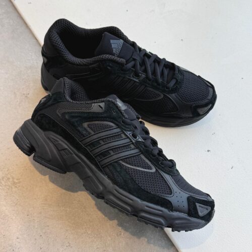 . Recommend... . . 【ADIDAS】 RESPONSE CL CORE/CORE/FTWR ¥17,600- . . @abc_mart_japan