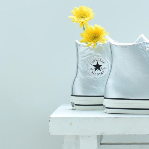 . いつもACE Shoesをご愛顧いただき ありがとうございます。 今年もたくさんのお客様にご来店していただけたこと、お客様の生活に少しでも携われたことをACE Shoesスタッフ一同、大変うれしく思っています。 ACE Shoesはご来店していただいたお客様に支えられ、2025年で10周年を迎えます。 また新しい姿をお見せできるよう、様々なコンテンツを準備してお待ちしておりますので、2025年も変わらぬご愛顧を何卒よろしくお願い申し上げます。 それでは、良いお年をお迎えくださいませ。 ACE Shoesスタッフ一同