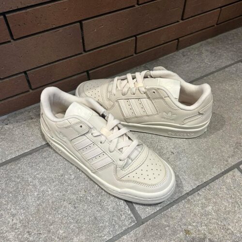 . Recommend... . . 【ADIDAS】 FORUM LOW CL WOND/WOND/WOND ¥13,200- . . @abc_mart_japan