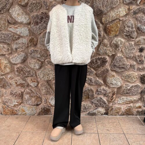 . Recommend... . . 【SHAKA】 SHORT MOUTON BOOTIE Black 00M Tan/Tp01M ¥22,000- . . @abc_mart_japan