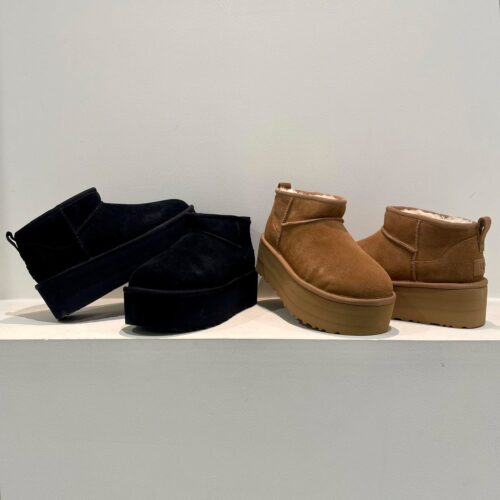 . Restock!! . . 【UGG】 CLASSIC ULTRA MINI PLATFORM BLK CHE ¥25,300- . . @abc_mart_japan