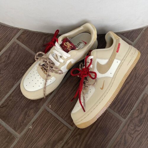 . New Arrival... . . 【NIKE】 W AIR FORCE 1 '07 LX HV5990 172 SAIL/TEAMGD ¥19,800- . . @abc_mart_japan