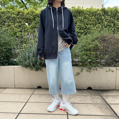 . New Arrival... . . 【NIKE】 W SHOX R4 AR3565 103 WHT/WHT ¥21,230- . . @abc_mart_japan