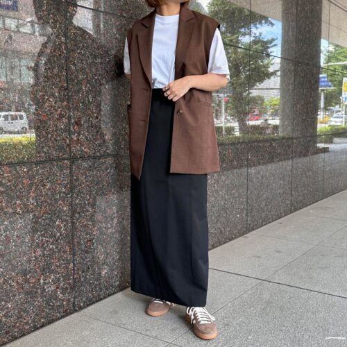 . Recommend... . . 【ADIDAS】 HANDBALL SPEZIAL W EART/OFFW/GUM2 IF6490 ¥15,950- . . @abc_mart_japan
